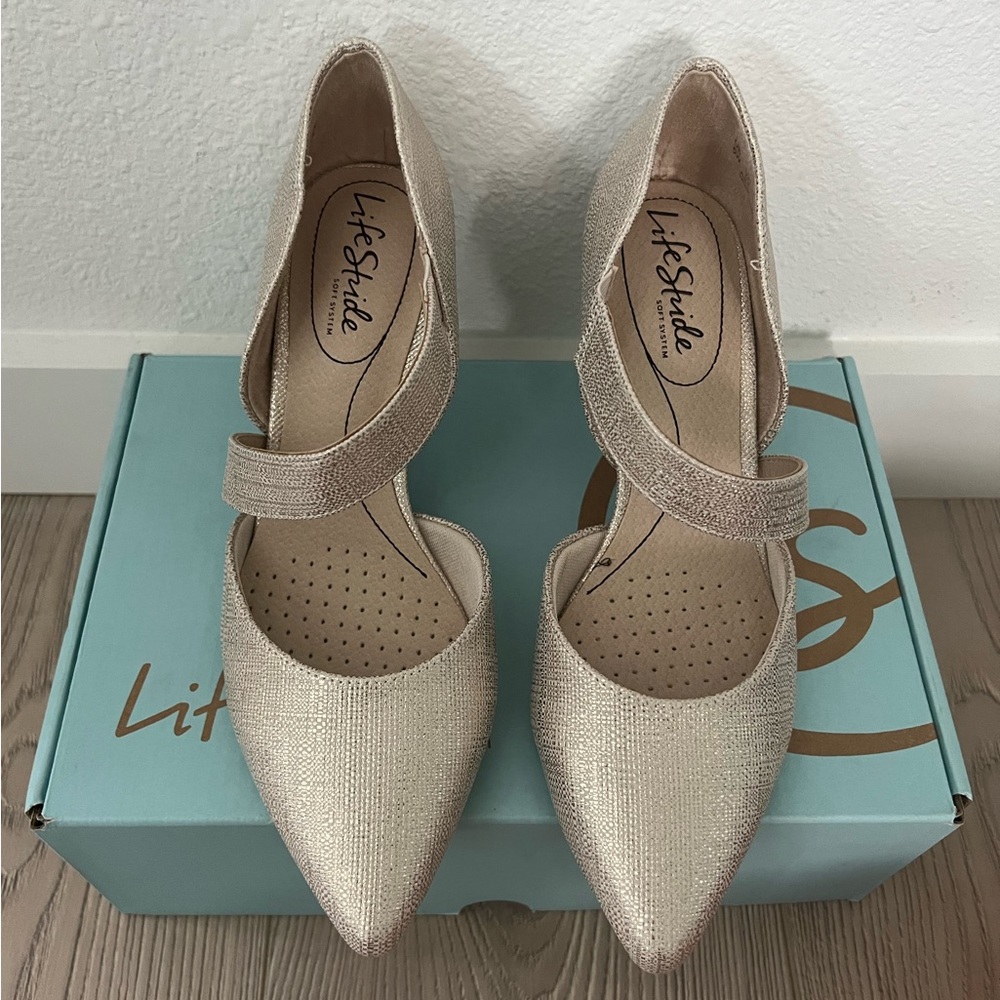 High heel shoes